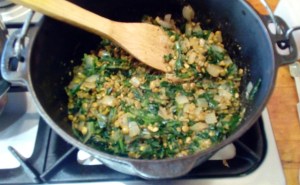 Chicory leaves and lentil hazelnuts